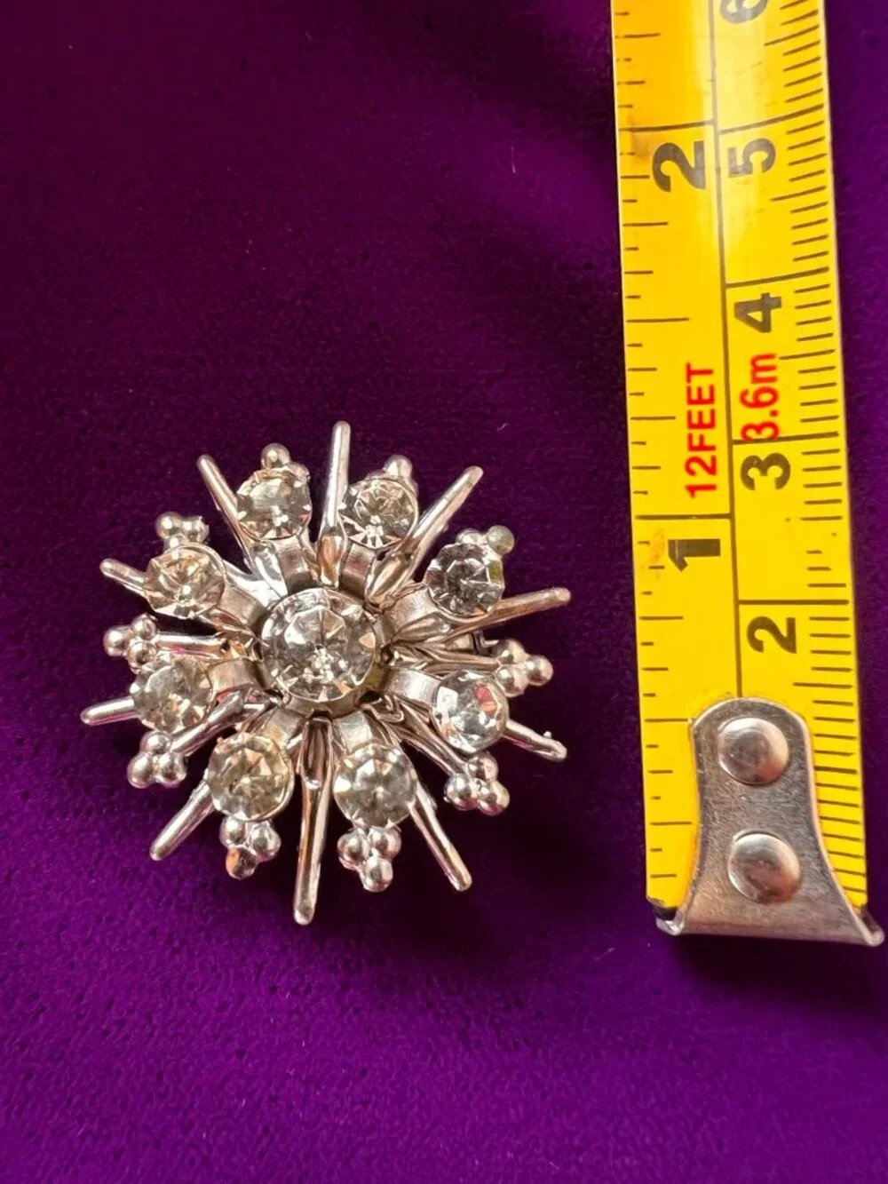 N/A rhinestone 25